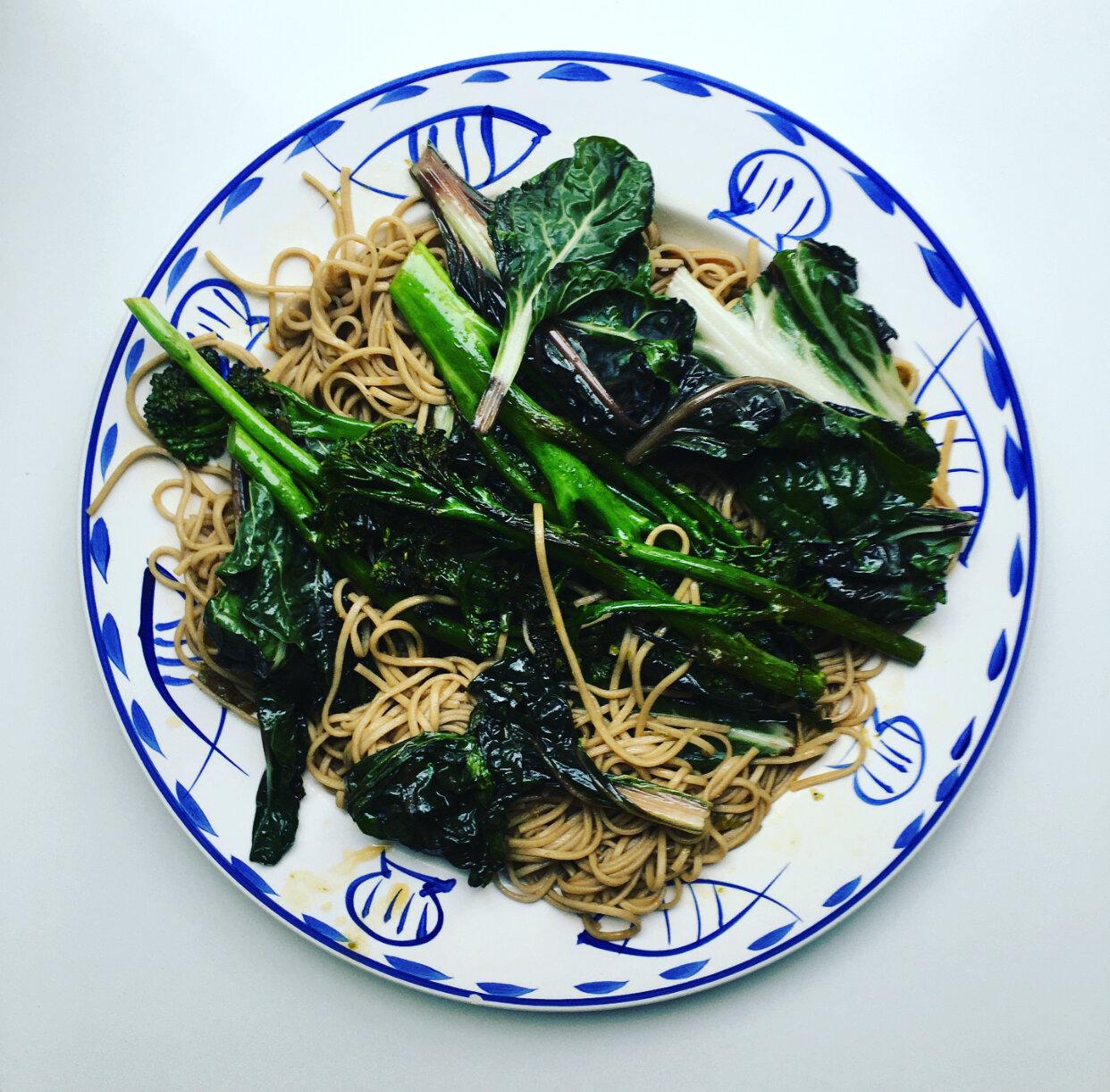 Gingery-soba-noodles-charred-greens-lunch-lady-lou.jpg
